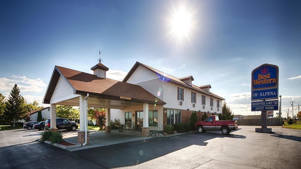 Best Western Of Alpena Bagian luar foto